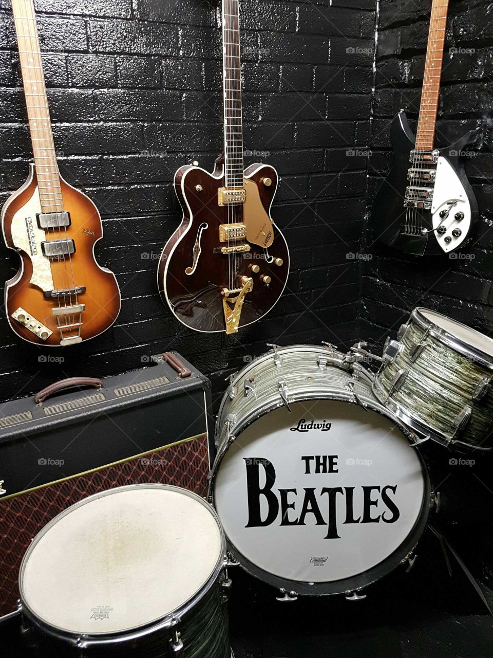 The Beatles Guitar and Drums Cavern Club England