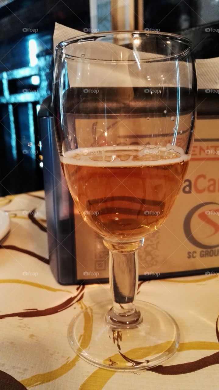 bicchiere calice di birra