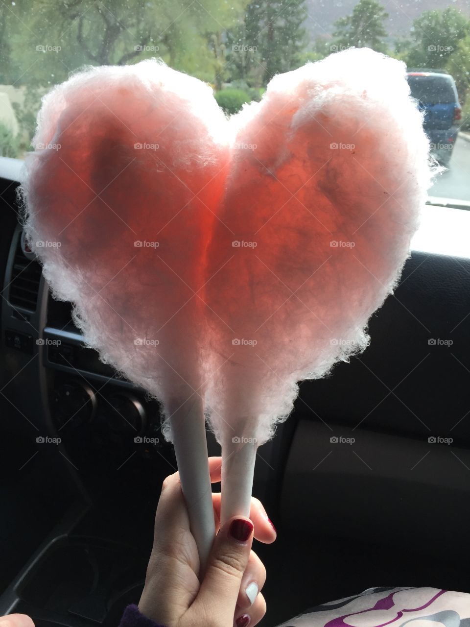 Cotton candy heart 