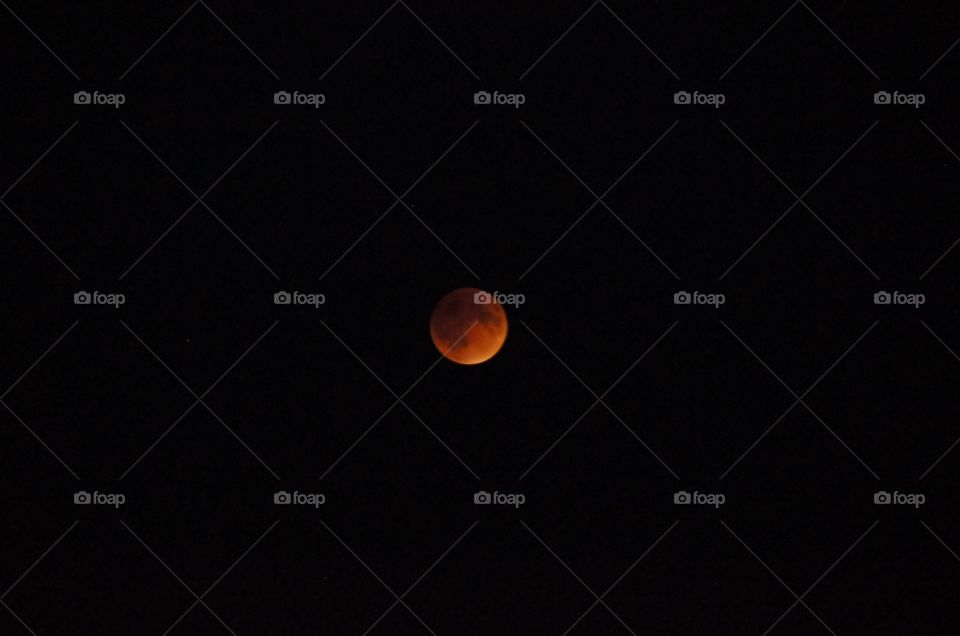 Blood moon. It was a blood moon and  and a super moon and a eclipse 