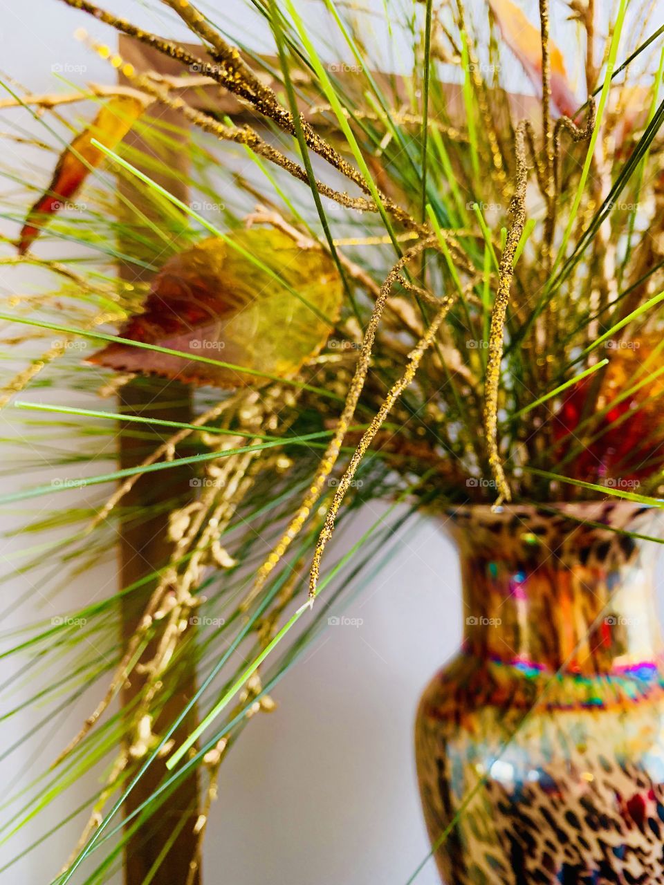 Leaf, grass bright color vase for Christmas 