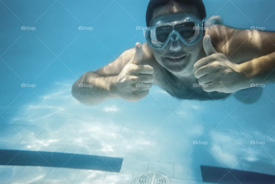 Underwater, Man, Swimming, People, Goggles