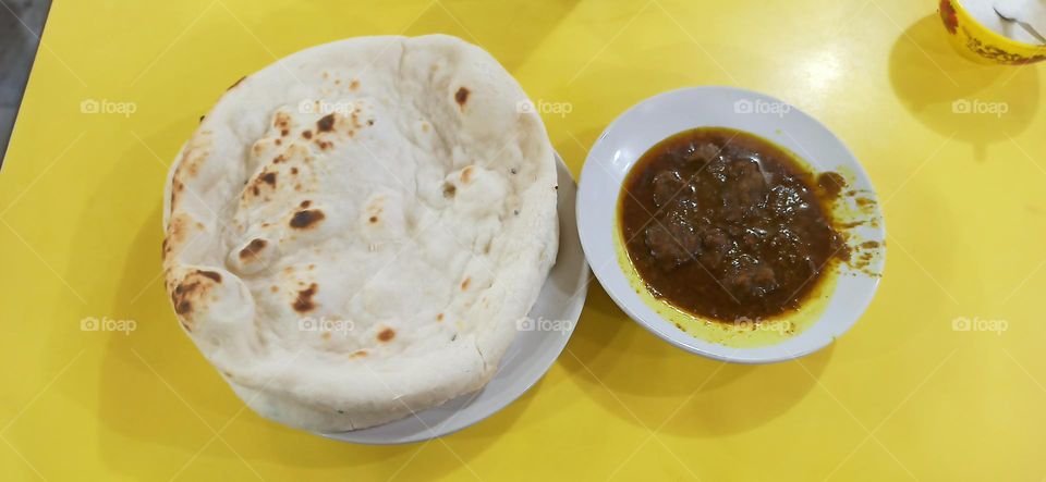 Tandoori bread and meat