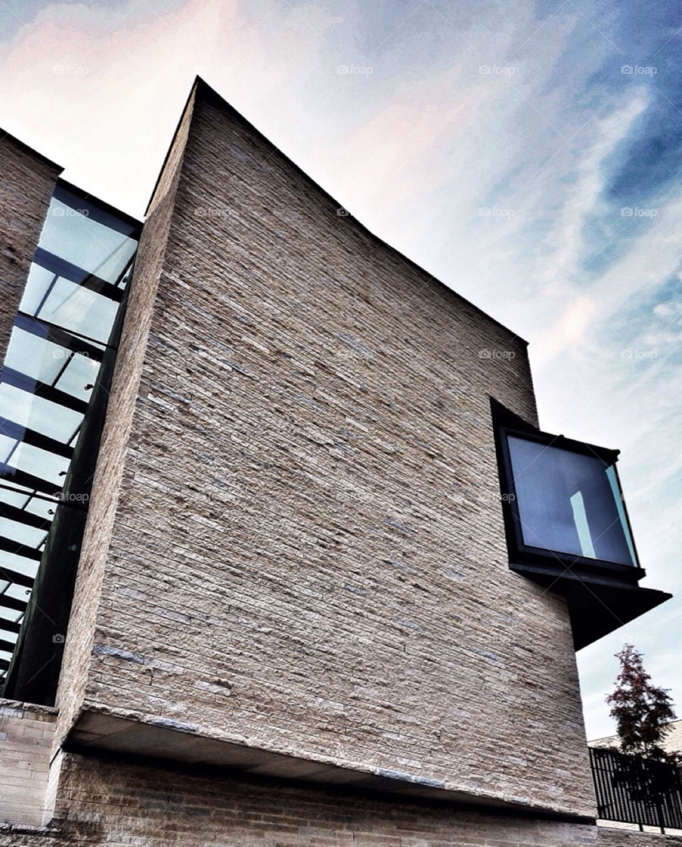 design modern architecture style by yeadon