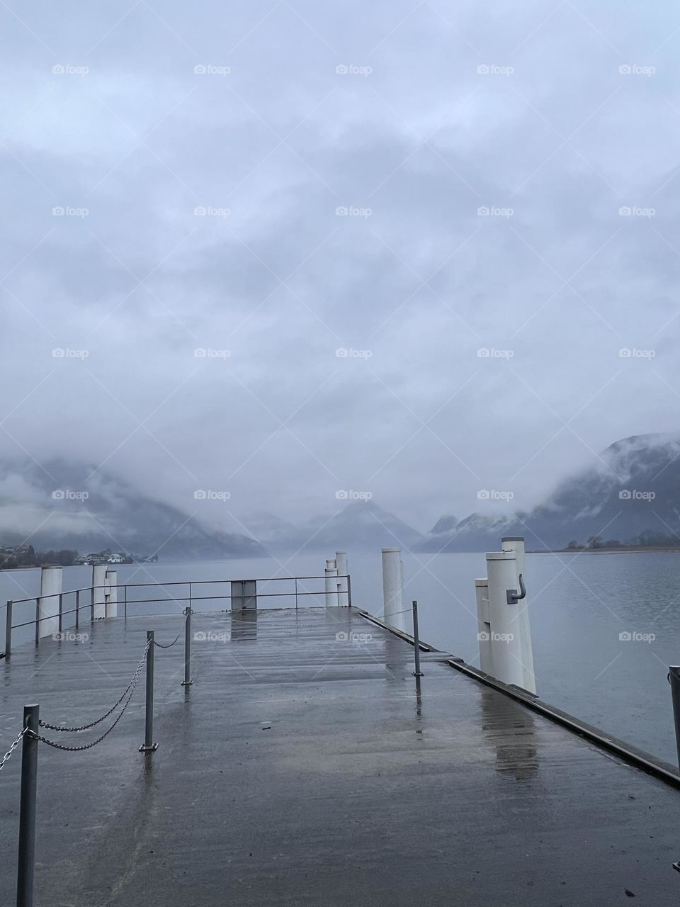 inviting and calm, canvas for artists