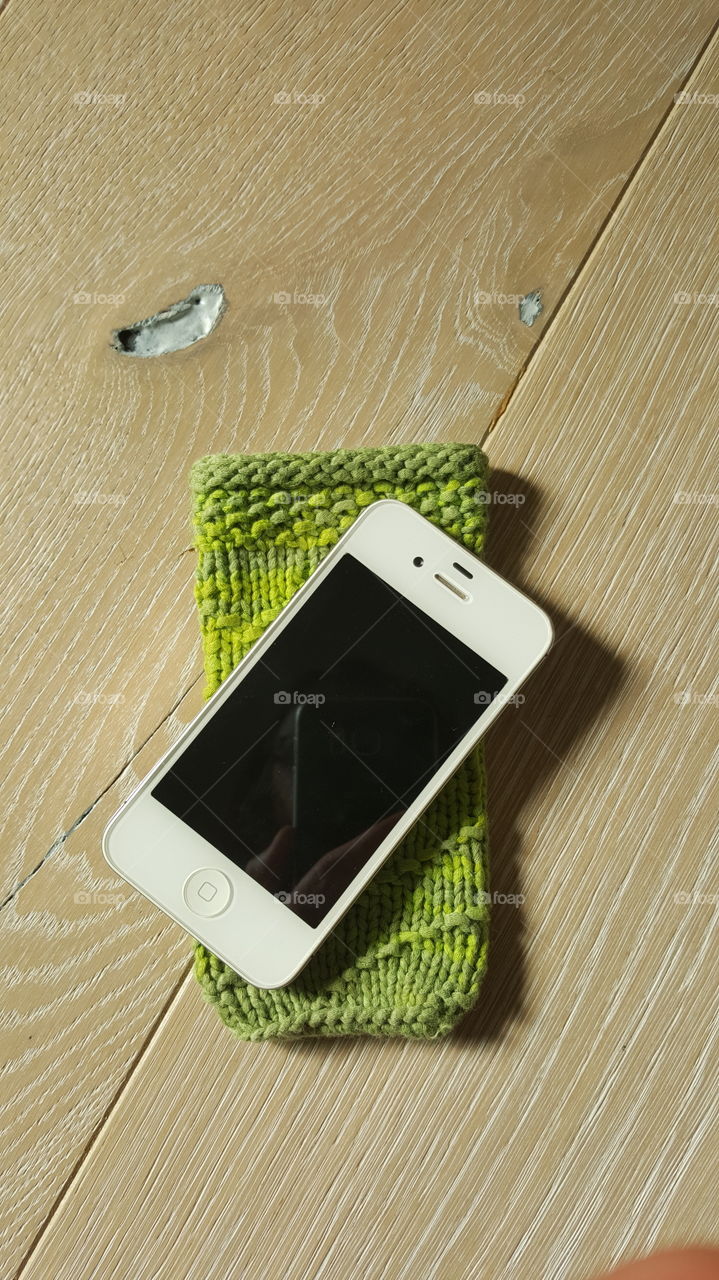 Green woolen phone case