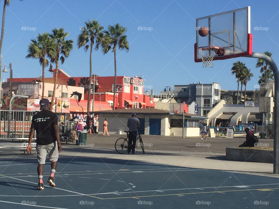 Basketball court Venice Beach 