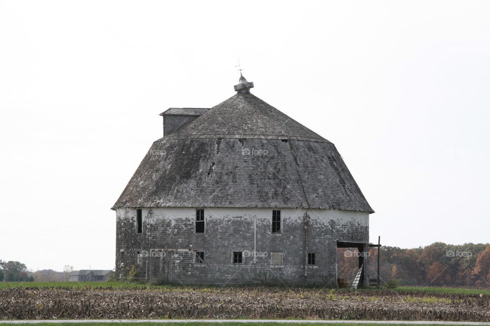 round barn