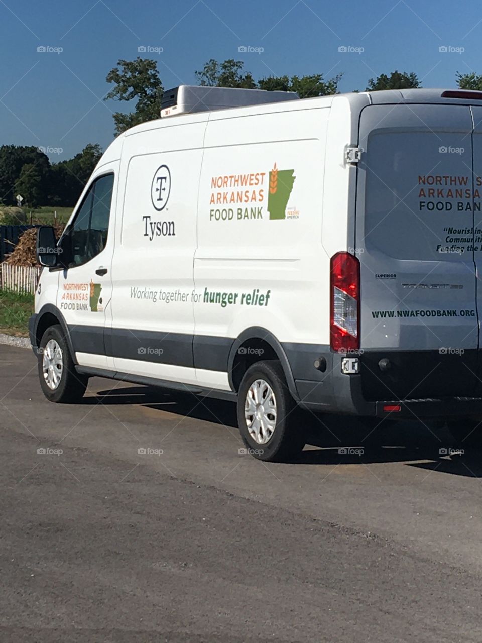 Another run to the food bank today, another picture perfect day for a short trip.