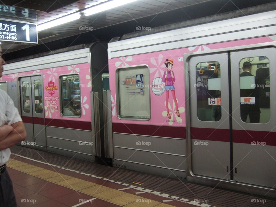 Japansk tåg i Tokyo