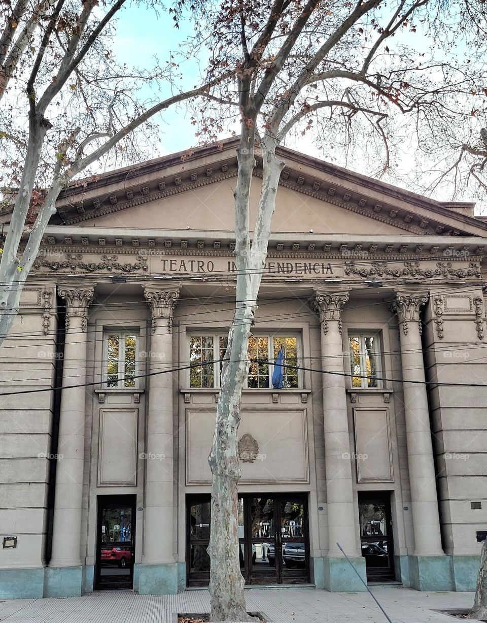 arquitectura del teatro mendocino