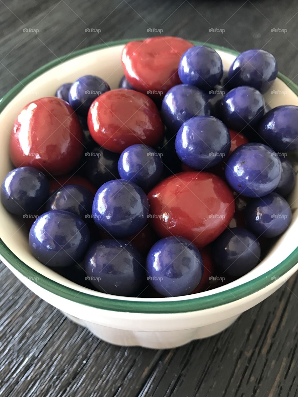 Chocolate covered berries 