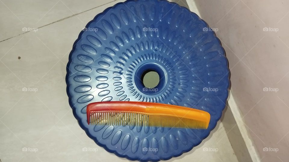 blue and orange  color