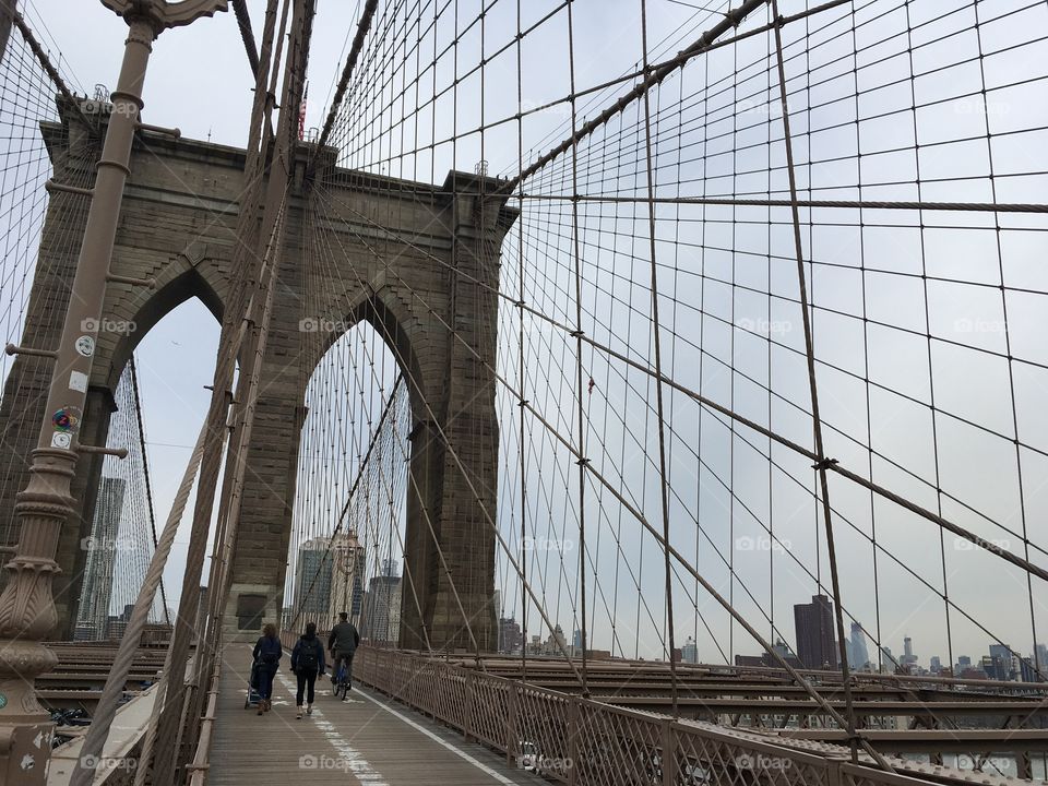 Grid of suspension on the Brooklyn Bridge