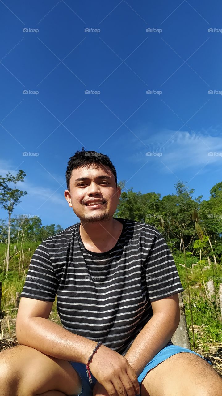 If my sweet smile can make you happy, why do you have to hurt me so many times