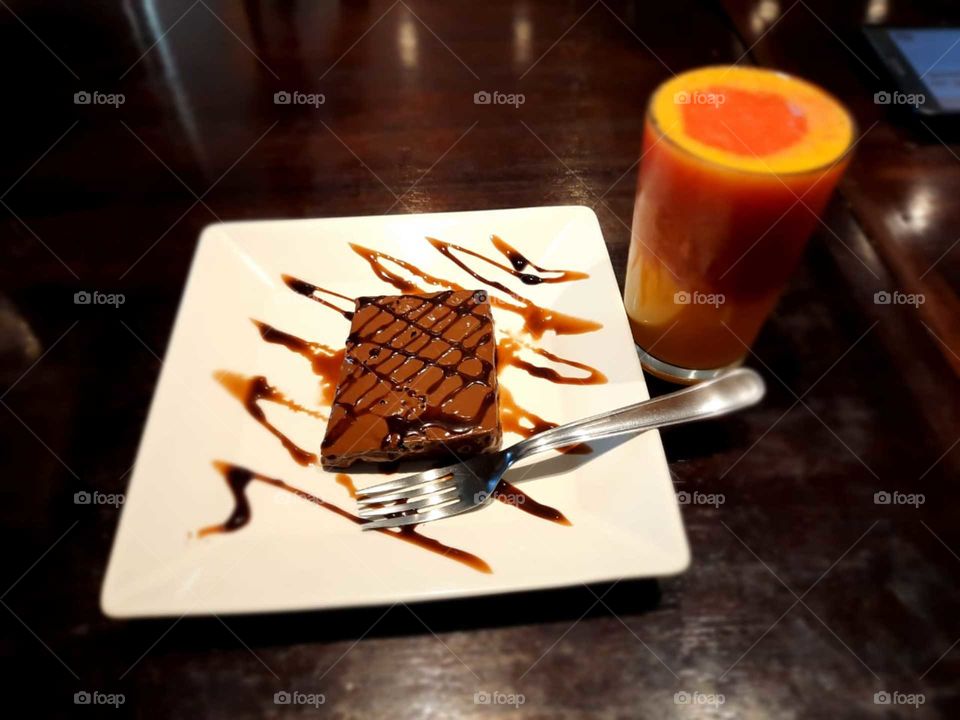 Today's Menu: Chocolate Accompaniment: Papaya Juice