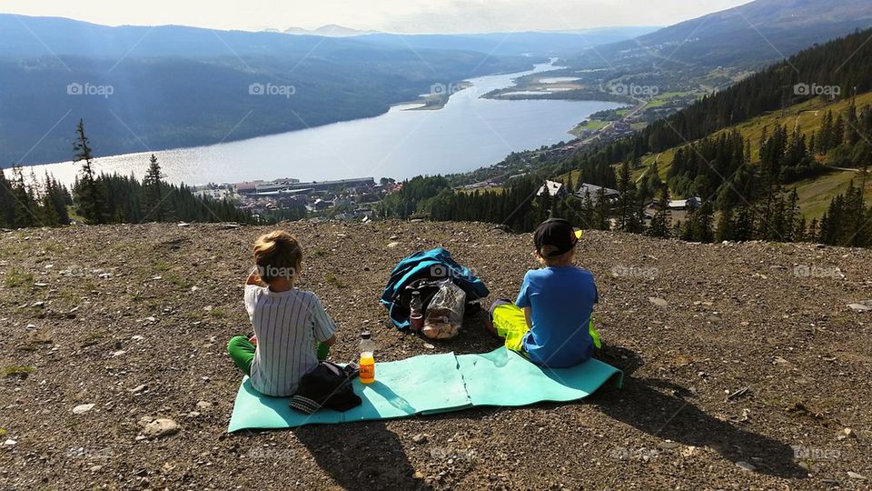 Food & beverage break on a mountain top!