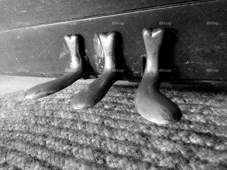 piano pedals