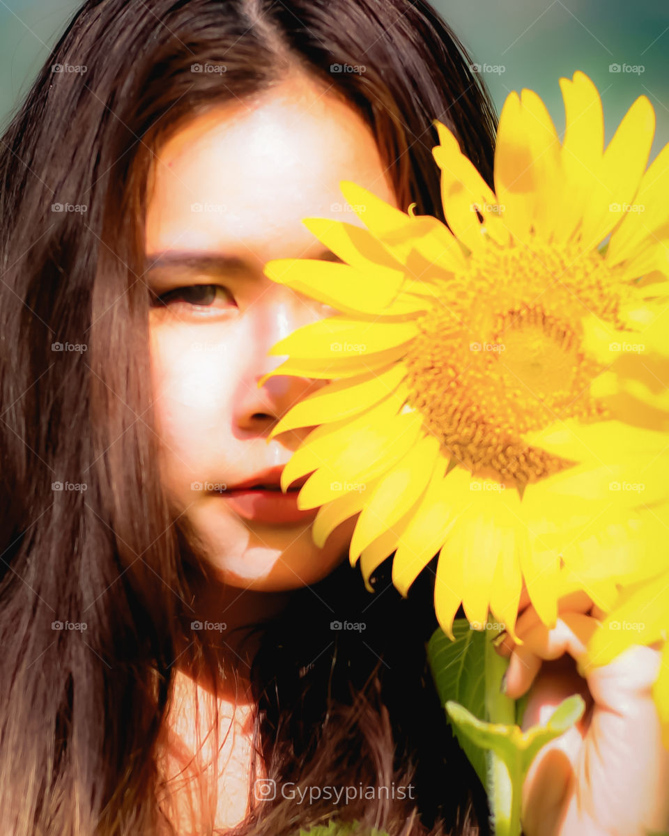 Summer vibes, do you like sunflower?