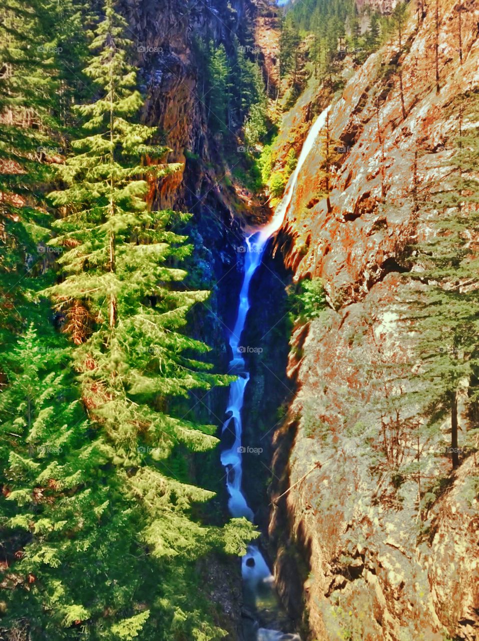 Cascade Mountains Waterfall