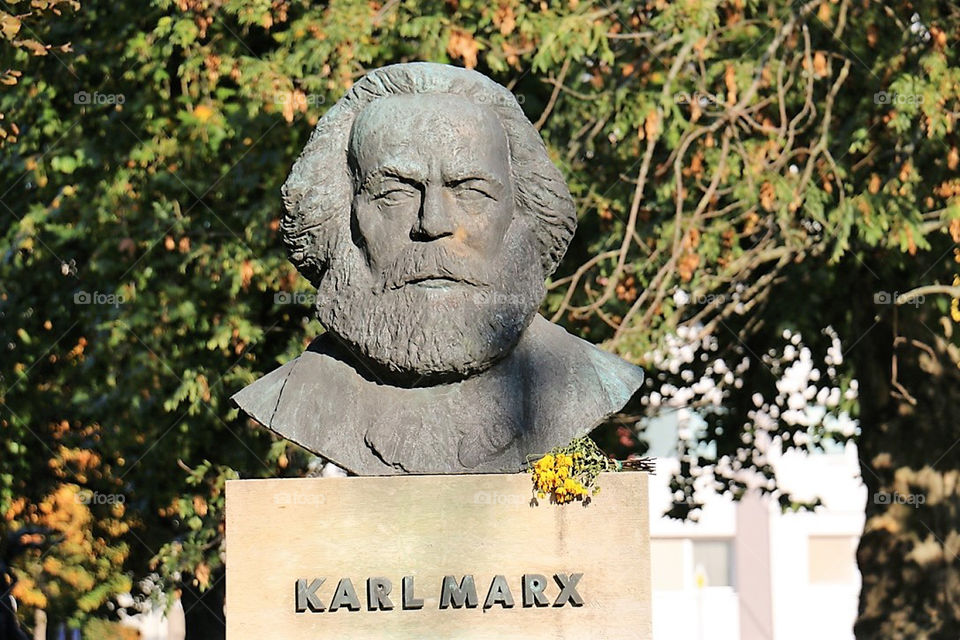 Karl Mark Sculpture