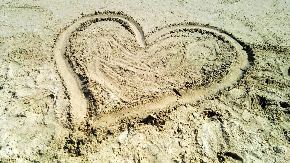 Heart on the beach