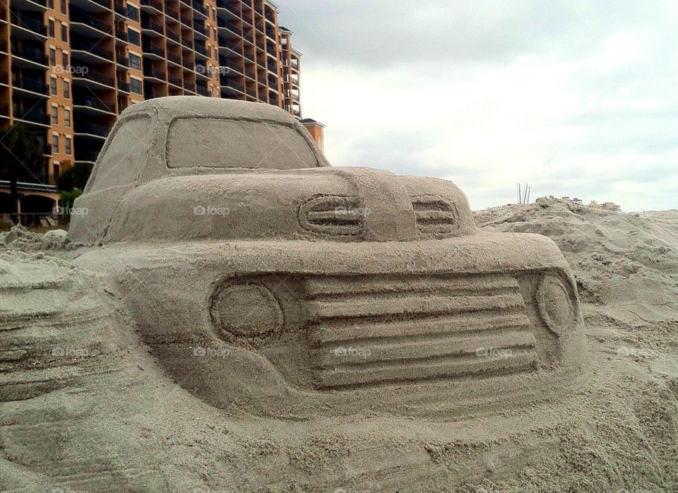 Sand sculpture - Ford F-1