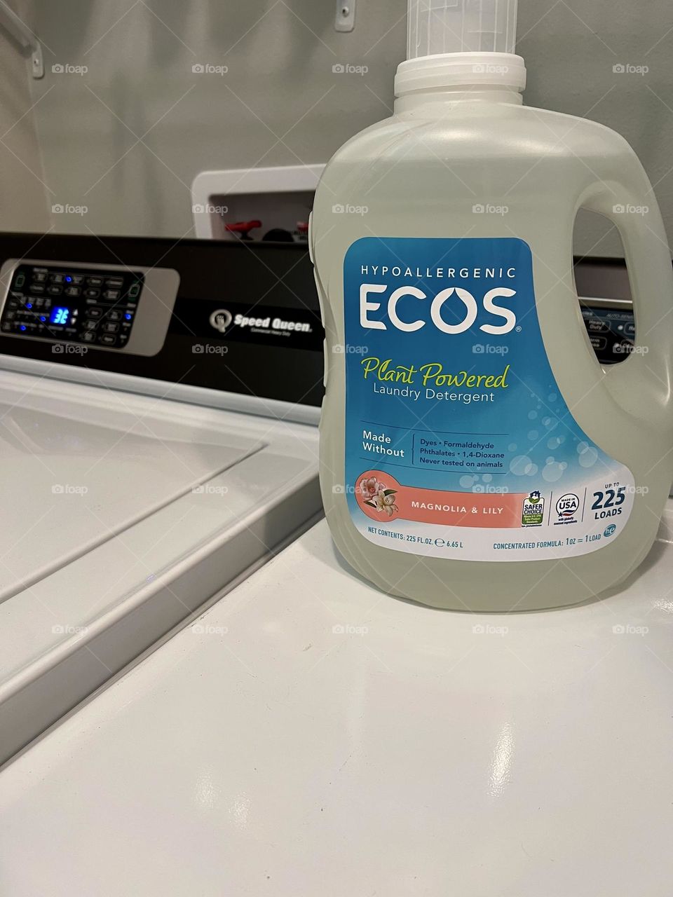 Plant based laundry detergent 