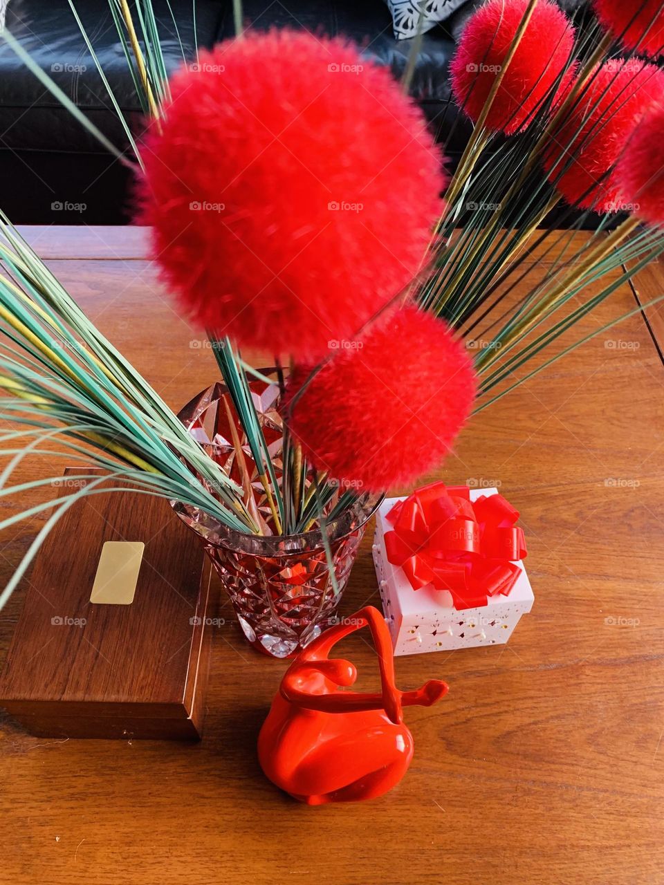 Red Objects at Home 