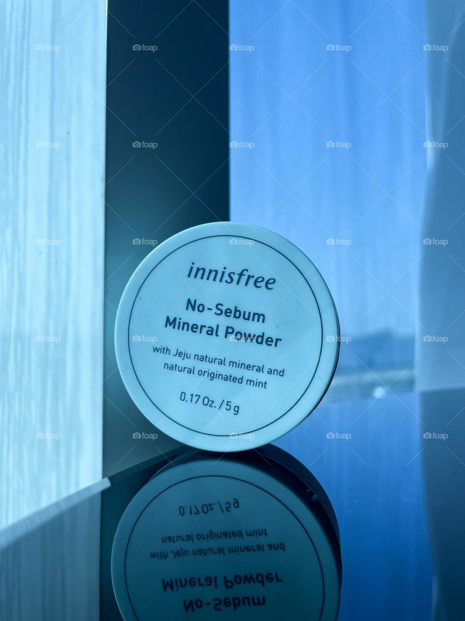 Favourite powder for summer and it’s beautiful reflection in the hotel room