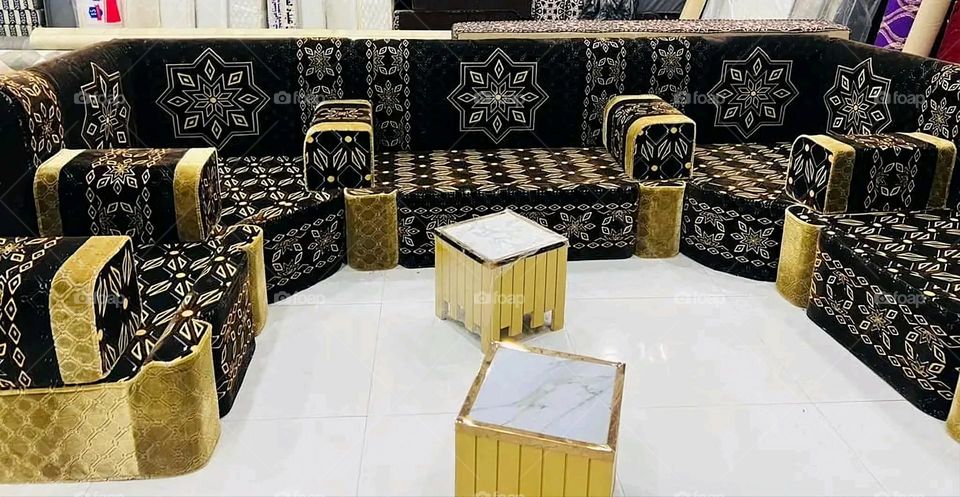 A very beautiful picture, and there is no better picture than it. There is no better picture of green herbs and colorful, red and white roses than it. Glory be to God, the natural and picturesque view, and there is no more