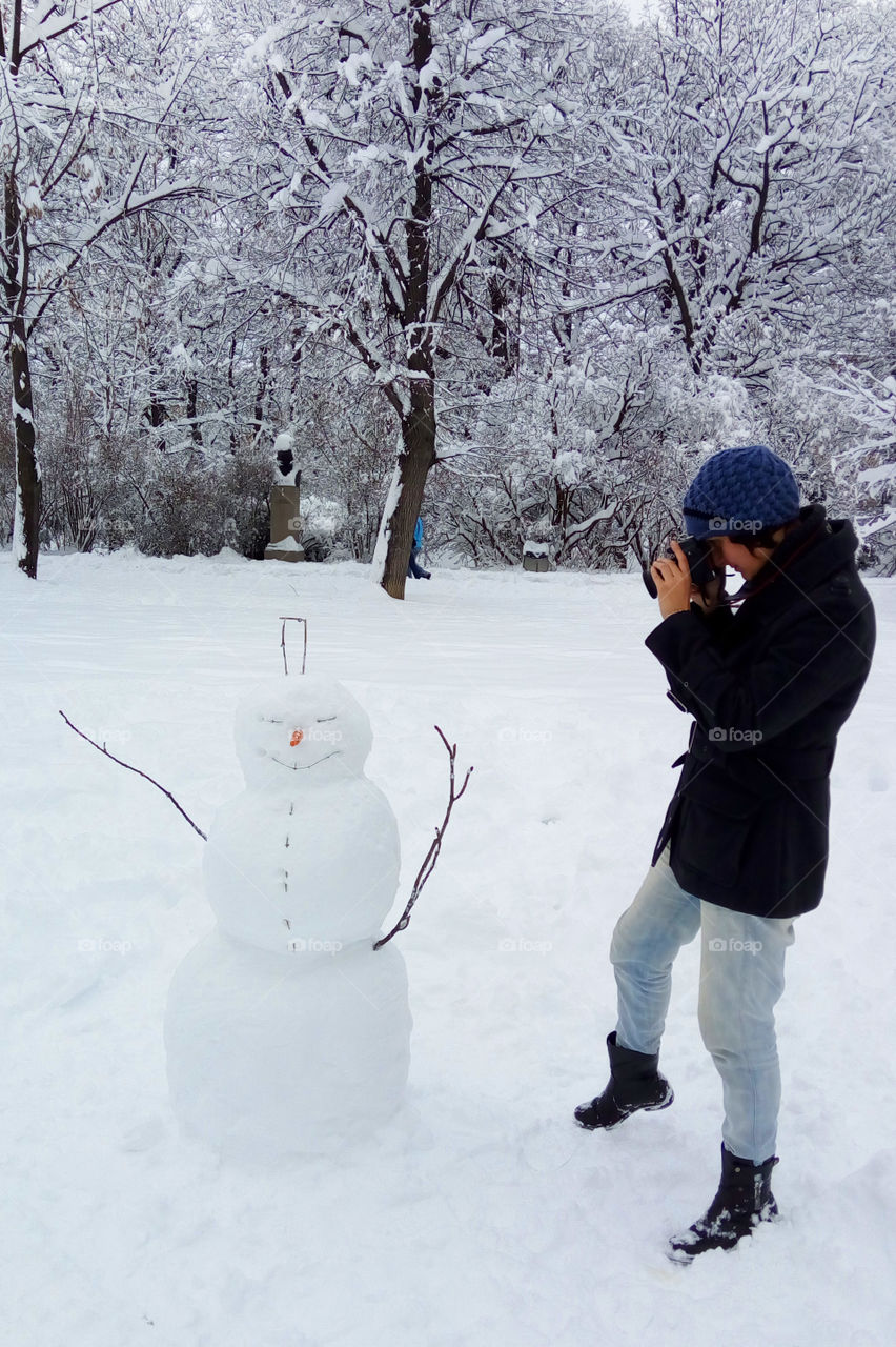 Fun, shooting a snowman 1