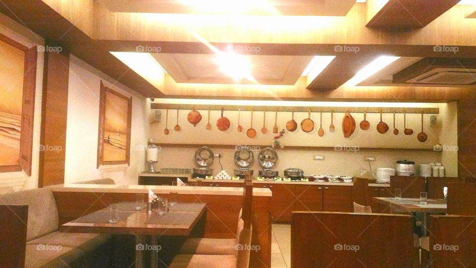 An Authentic Restaurant Decor