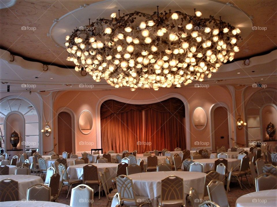 Beverly Hills Hotel Dining