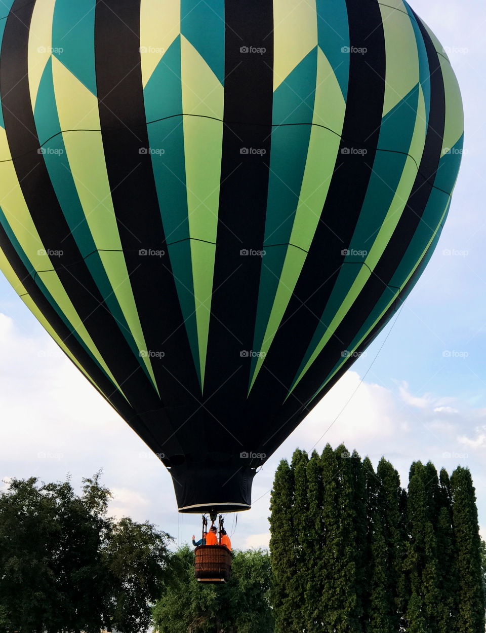 Colorful hot-air-balloons at a summer festival in Prineville in Central Oregon on a summer morning 