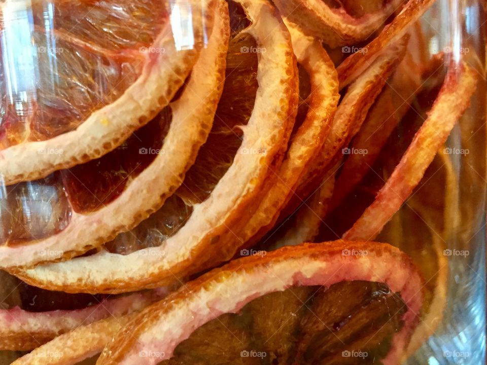 Dried orange slices 