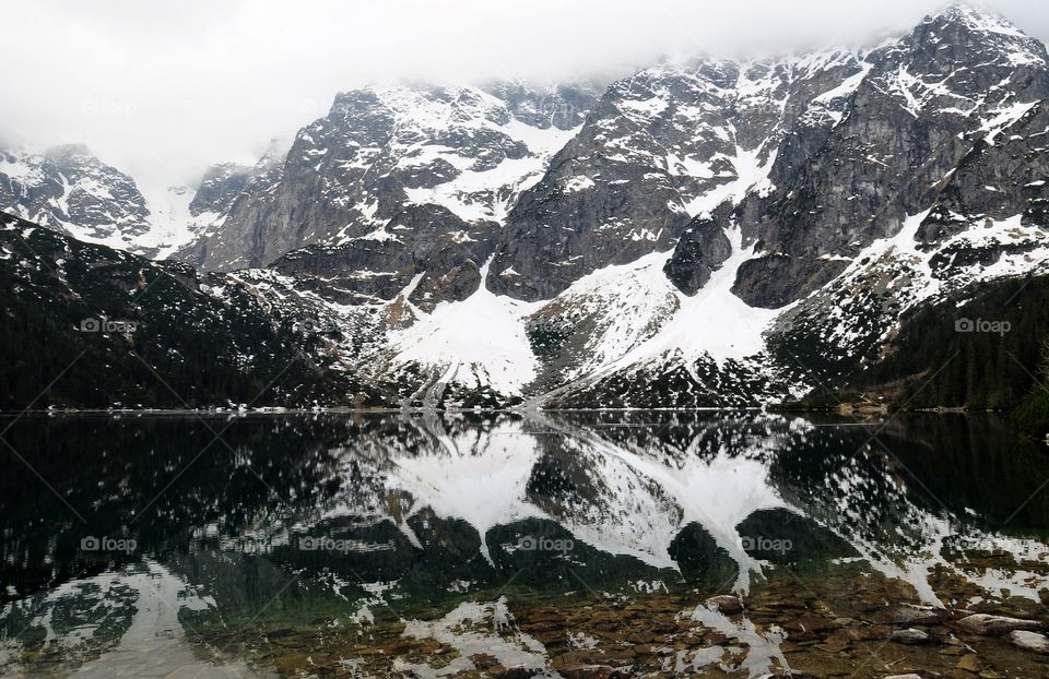 traveling to morskie oko lake in polish tatry