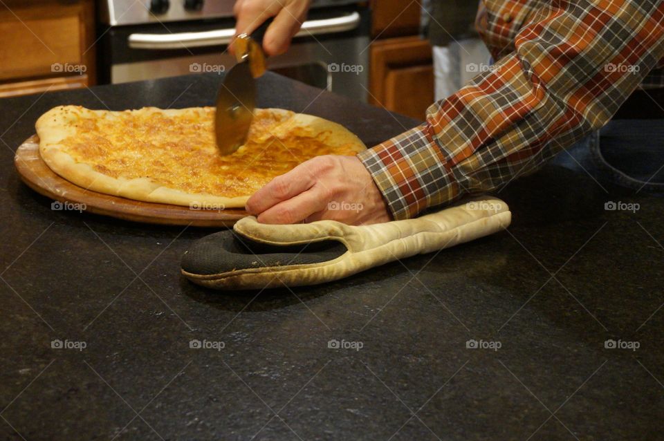 Slicing the cheese bread