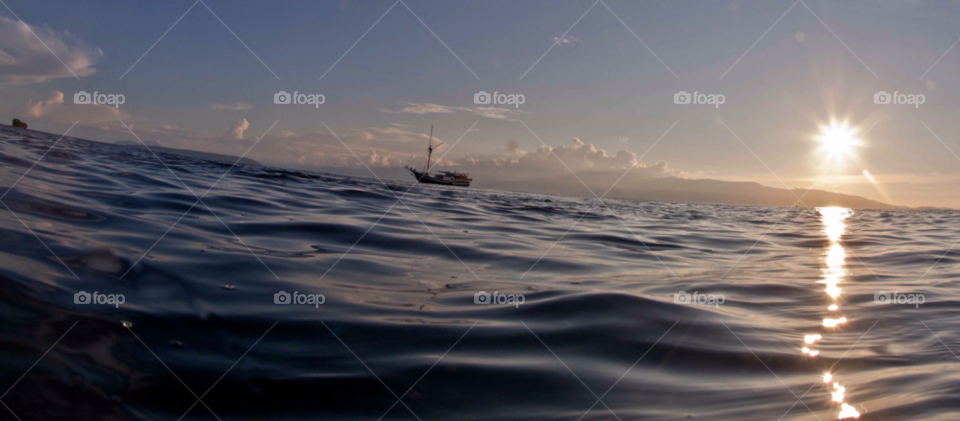 indonesia pinise traditional boat surfacing by paulcowell