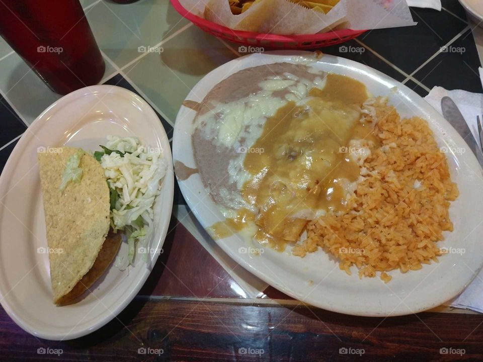 Taco, Enchilada Plate
