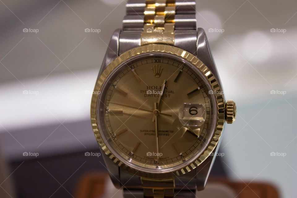A wonderful Rolex Datejust in stainless steel and 18 karat gold. 