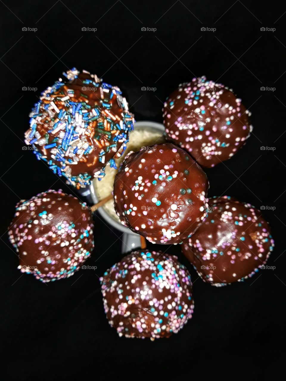 Cake pops culinary photo-above view