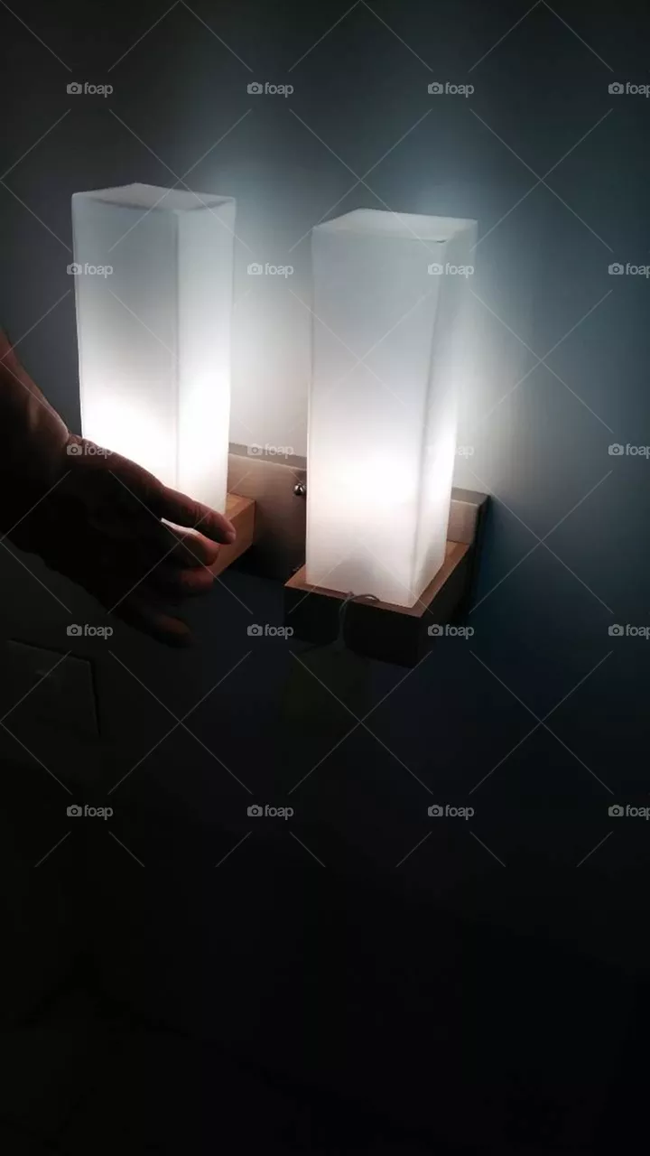 wall light