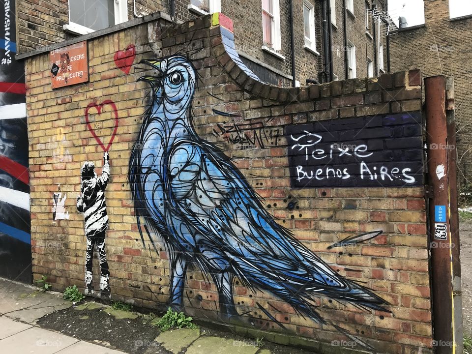 Bird mural London 