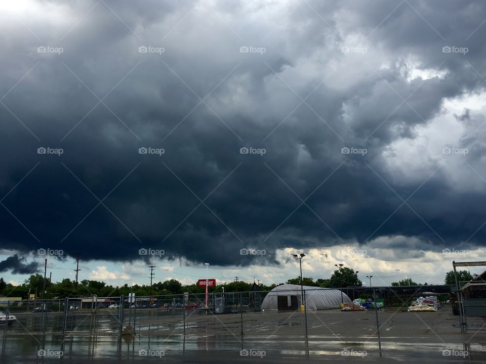 Low hanging storm cloud