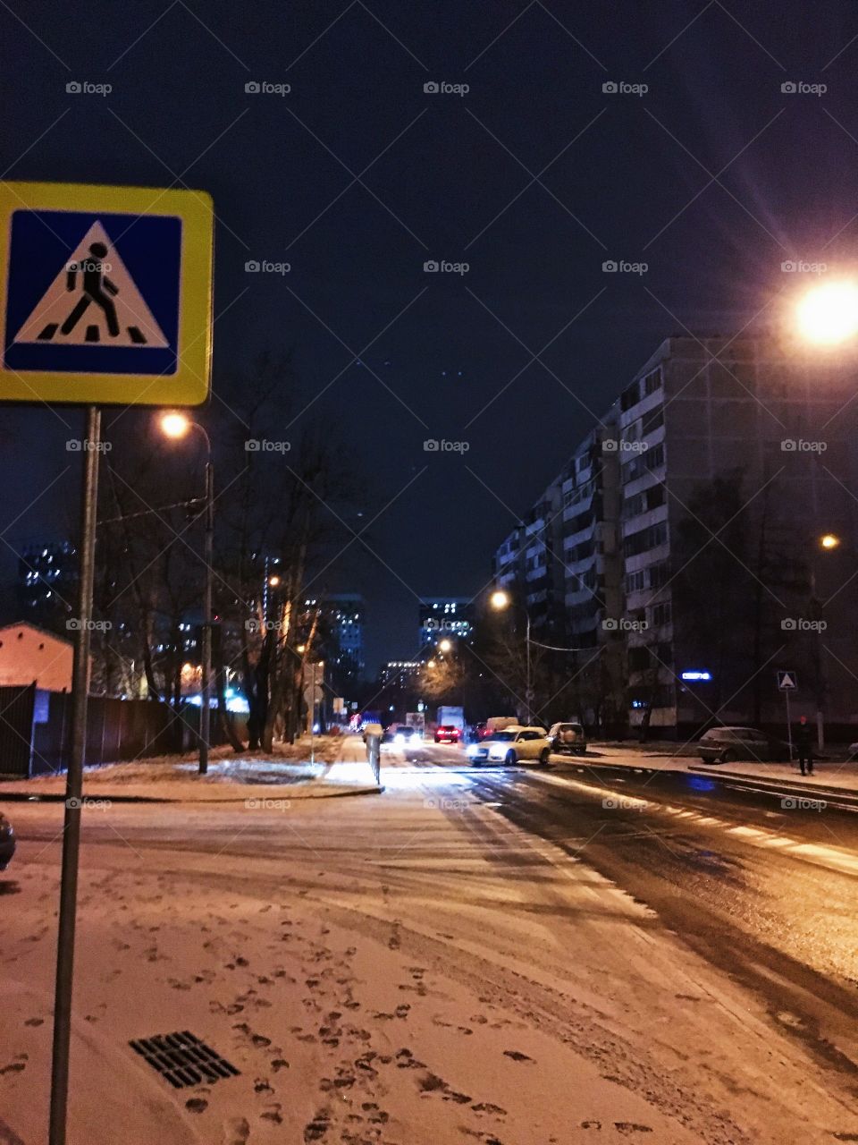 Night city snow