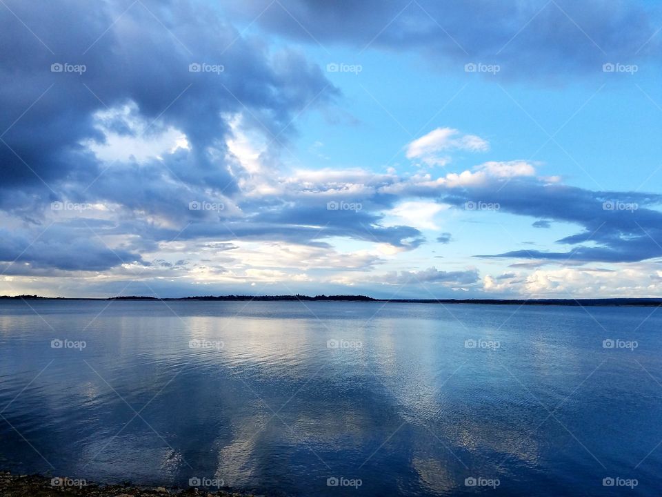 Folsom lake reflection