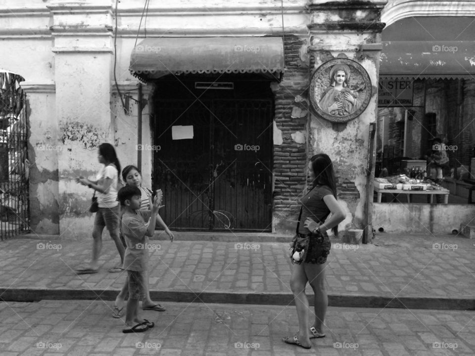Tourists in Vigan. 