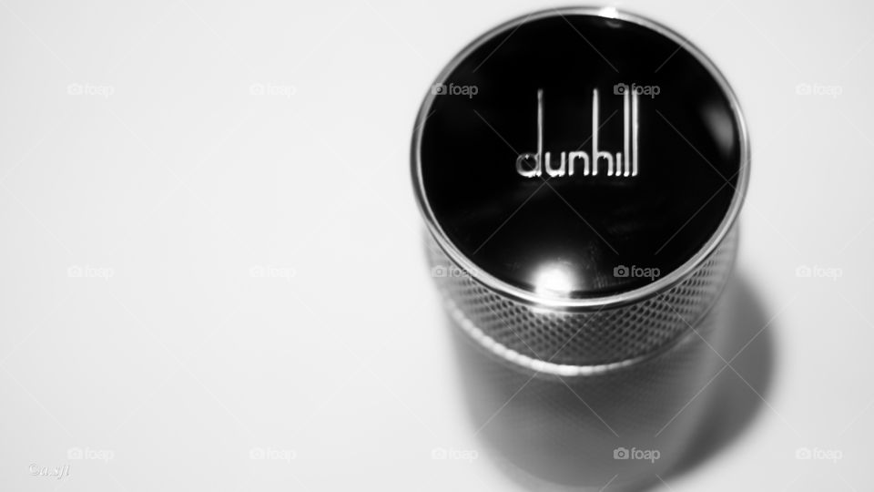 Dunhill icon


one of mu favorite fragrance.