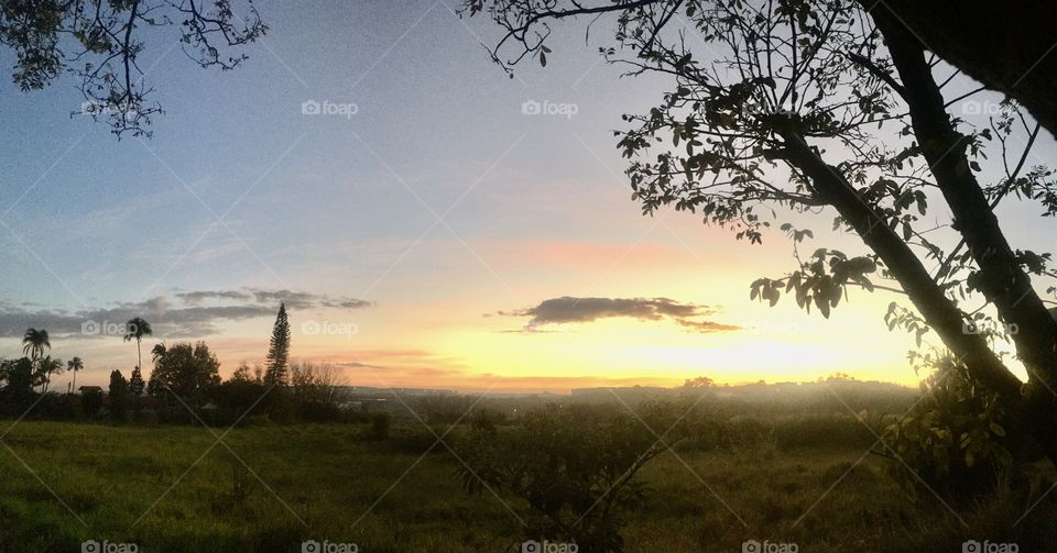 A very beautiful dawn in Jundiaí, interior of Brazil.  MLive nature and its beauty! / Um amanhecer muito bonito em Jundiaí, interior do Brasil. Viva a natureza e sua beleza!